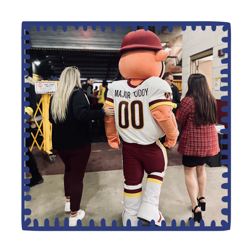 Major Tuddy Commanders Mascot